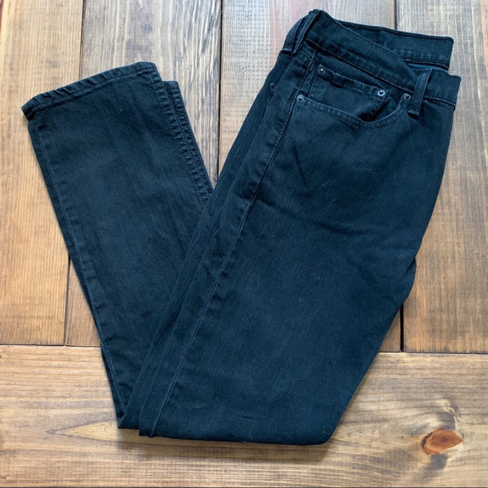 SOLD - Men’s Levi’s Jeans 2/$30